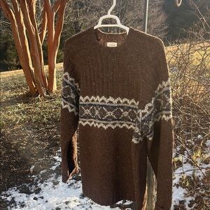Men's J Crew Hand Knit  Brown Sweater with Gray Pattern